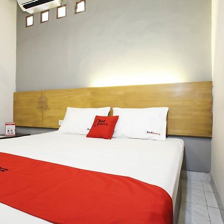 Reddoorz Near Juanda Airport T1 Hotel Brebek Bagian luar foto