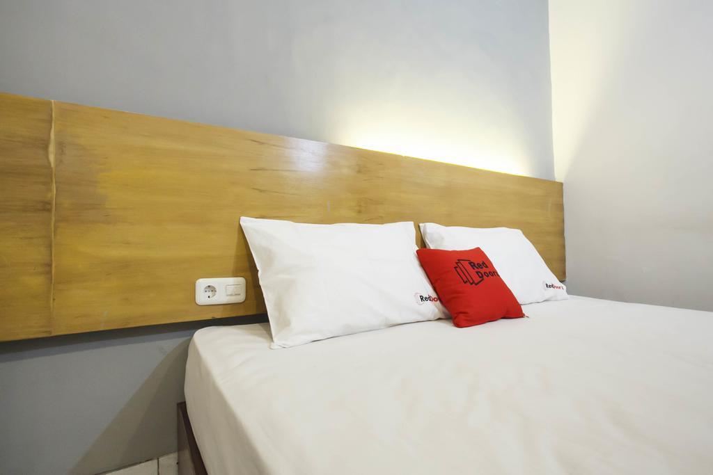 Reddoorz Near Juanda Airport T1 Hotel Brebek Bagian luar foto