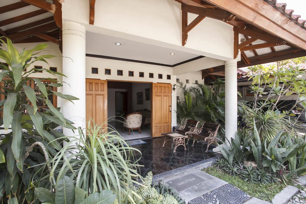 Reddoorz Near Juanda Airport T1 Hotel Brebek Bagian luar foto